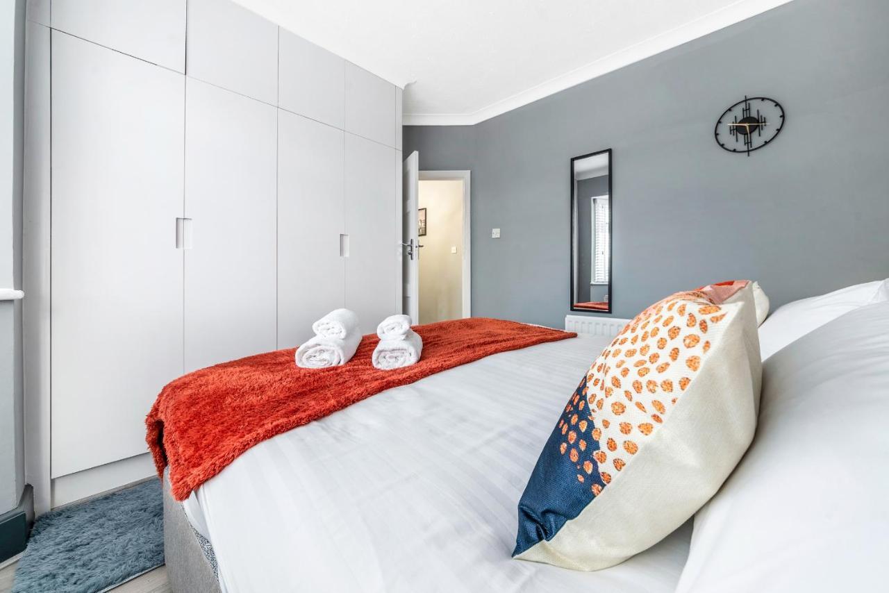 Вилла Stunning 3Br House W Garden & Parking In Richmond Кью Экстерьер фото