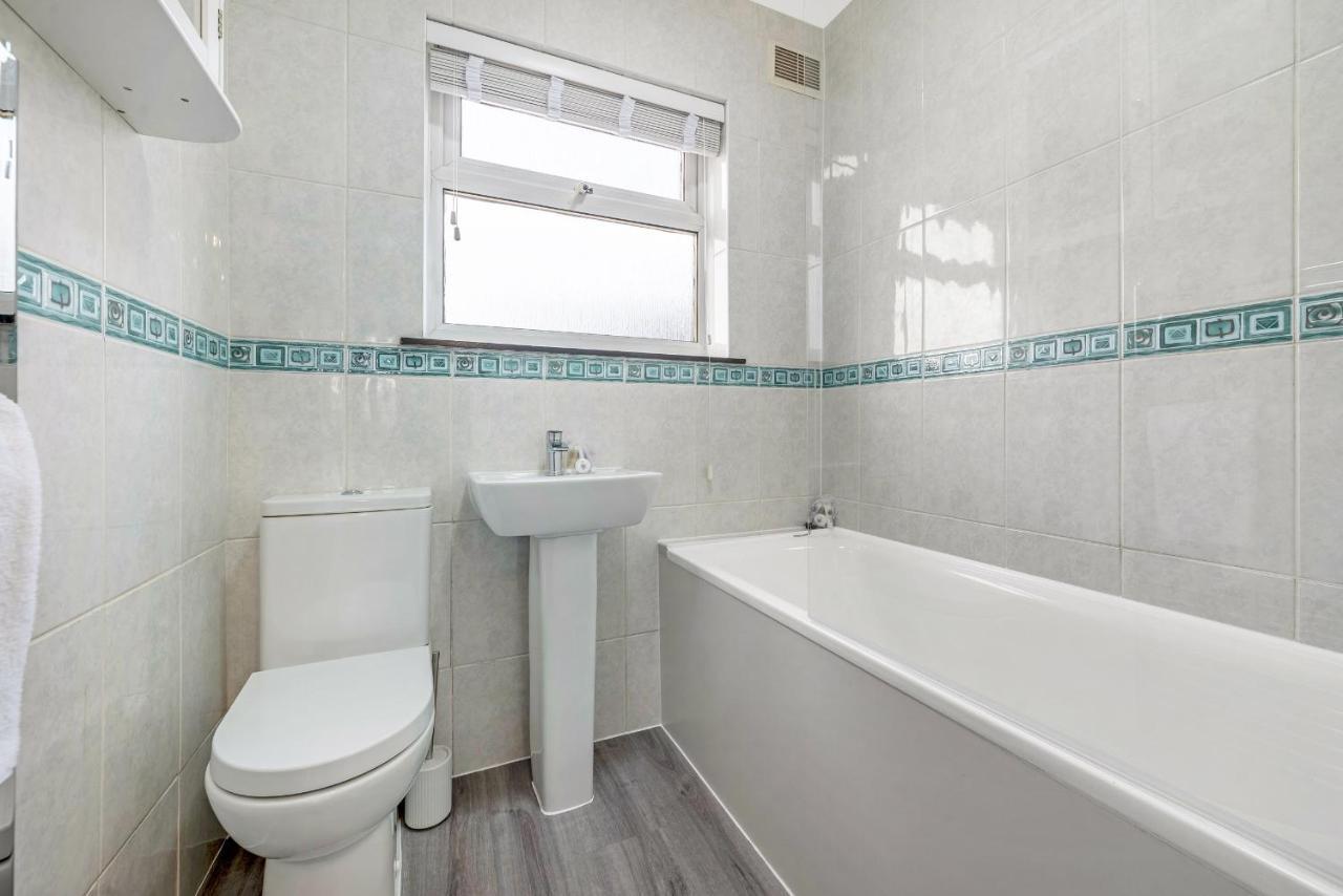 Вилла Stunning 3Br House W Garden & Parking In Richmond Кью Экстерьер фото